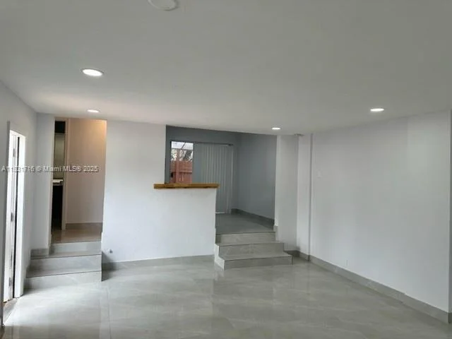 Photo of 42 SE 10th Ter