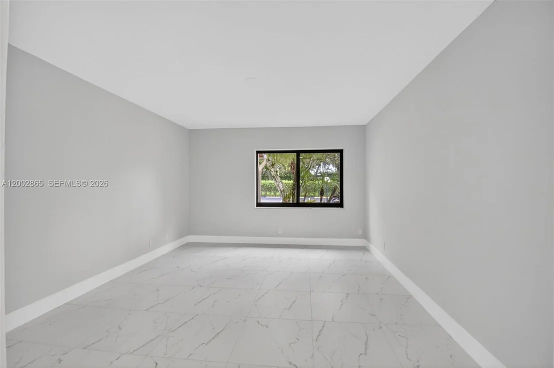 Photo of 8067 Summerbreeze Ln