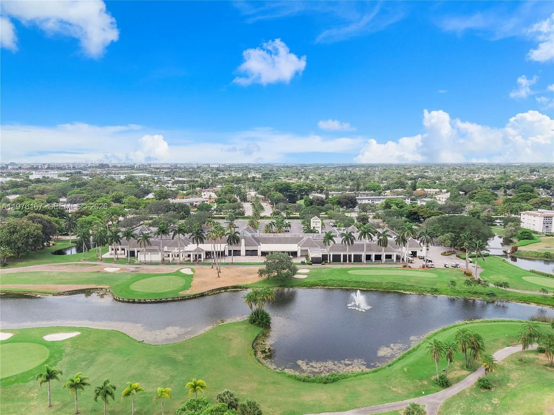 Photo of Unit A1 at 1901 Bermuda Cir