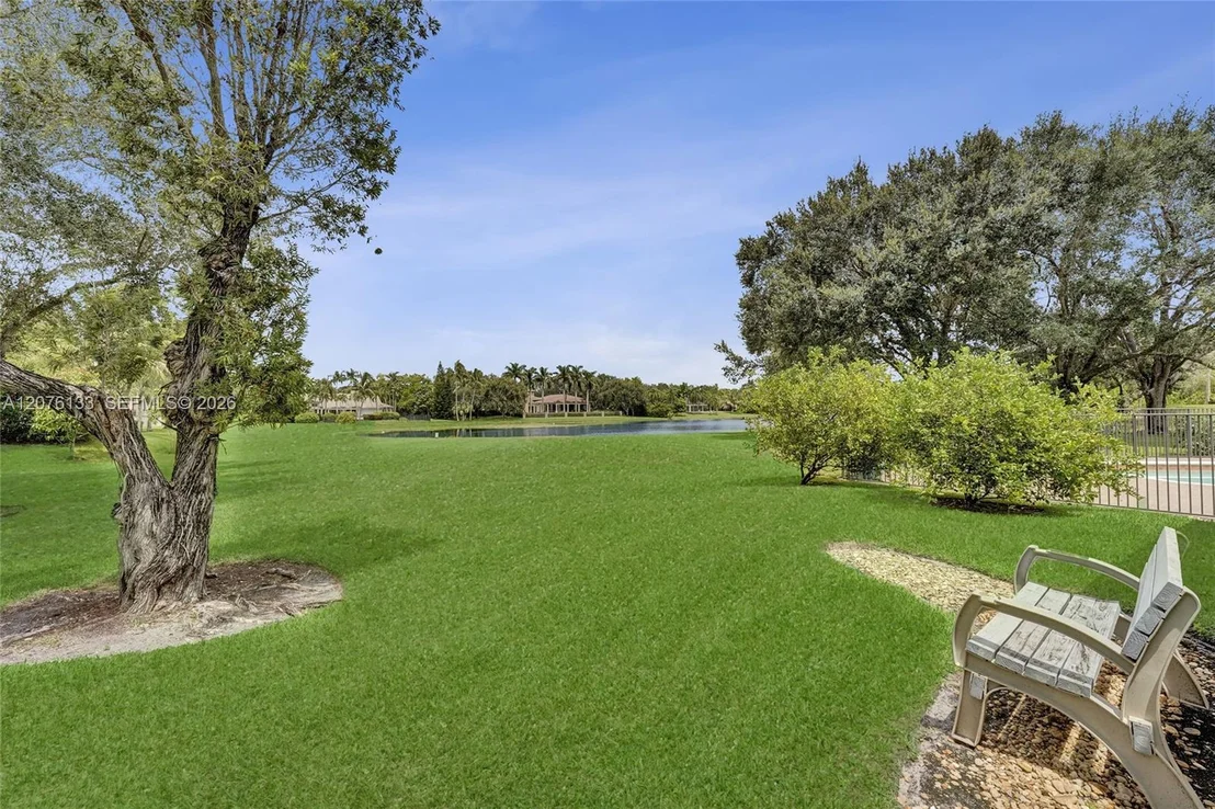 Photo of 2725 Hunter Rd