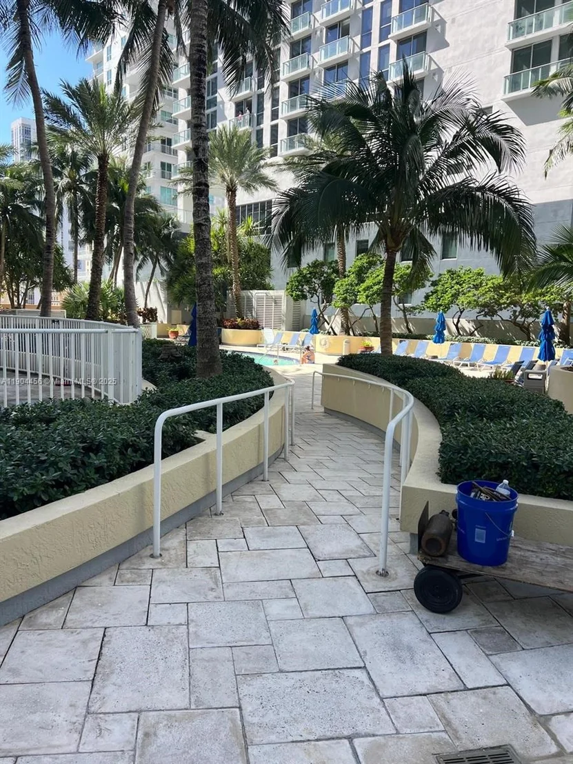 Photo of Unit 308 at 244 Biscayne Blvd