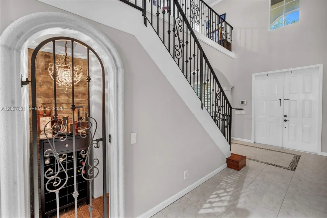Photo of 4110 Laurel Ridge Cir