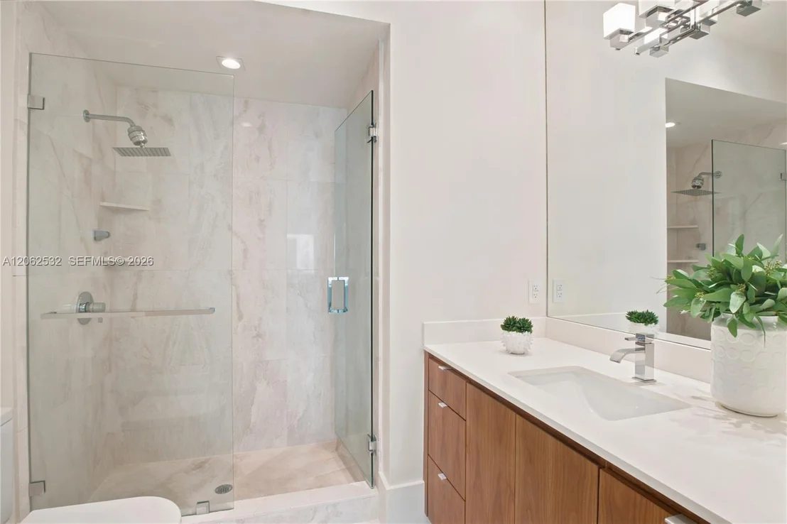 Photo of 2820 Brickell Ave