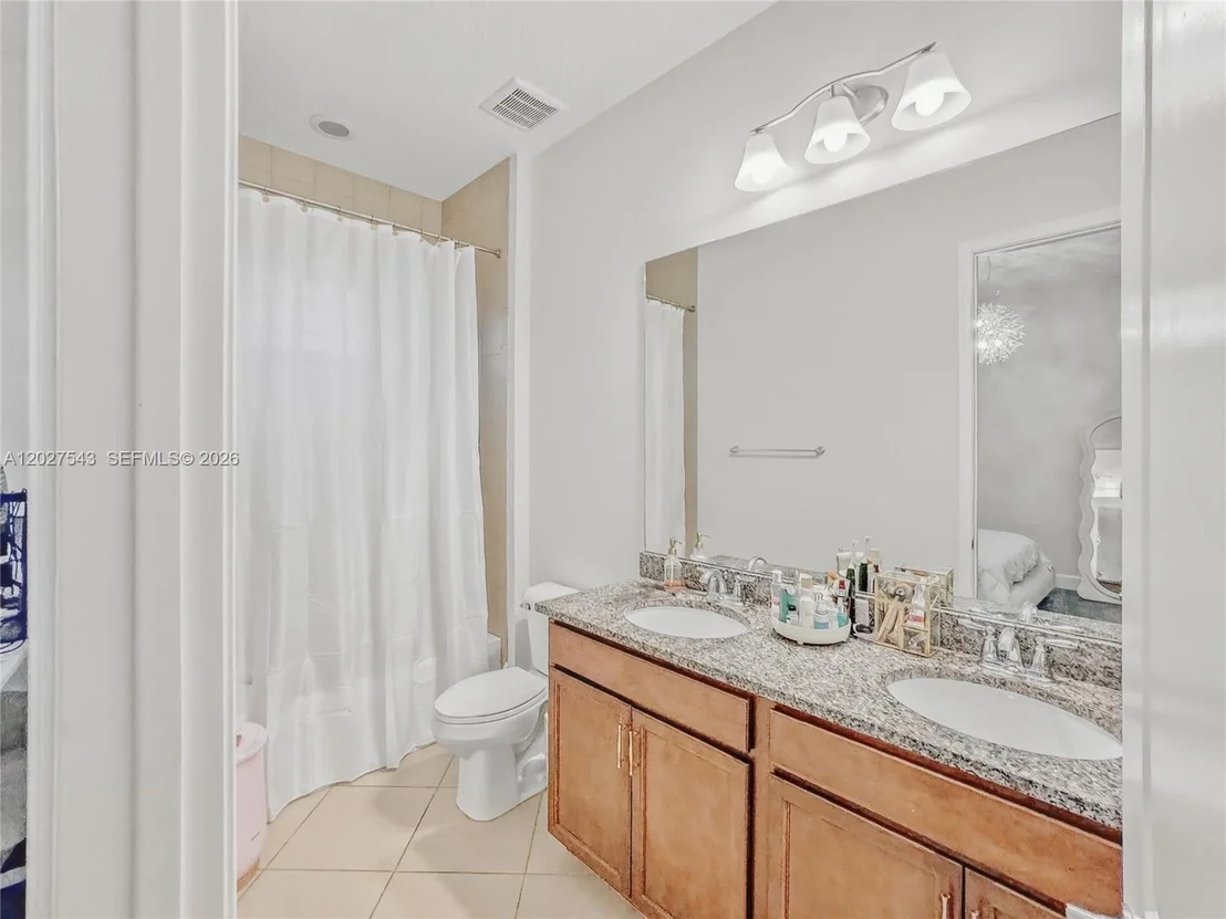 Photo of 15943 Whippoorwill CIR
