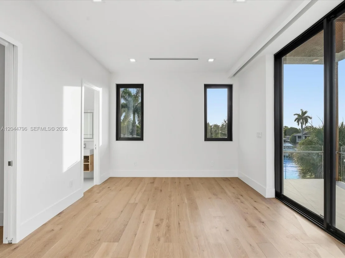 Photo of 2 Sunset Ln