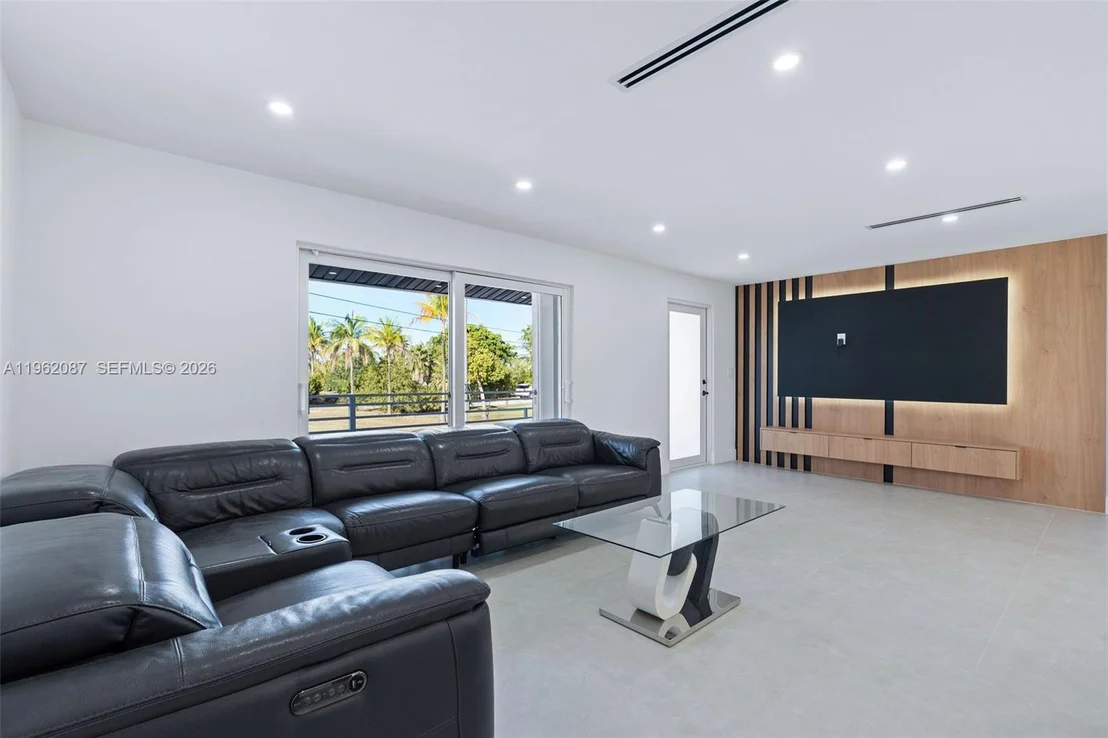 Photo of 30368 Killdeer Ln