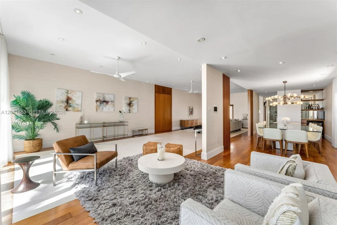 Photo of 105 Ocean Blvd