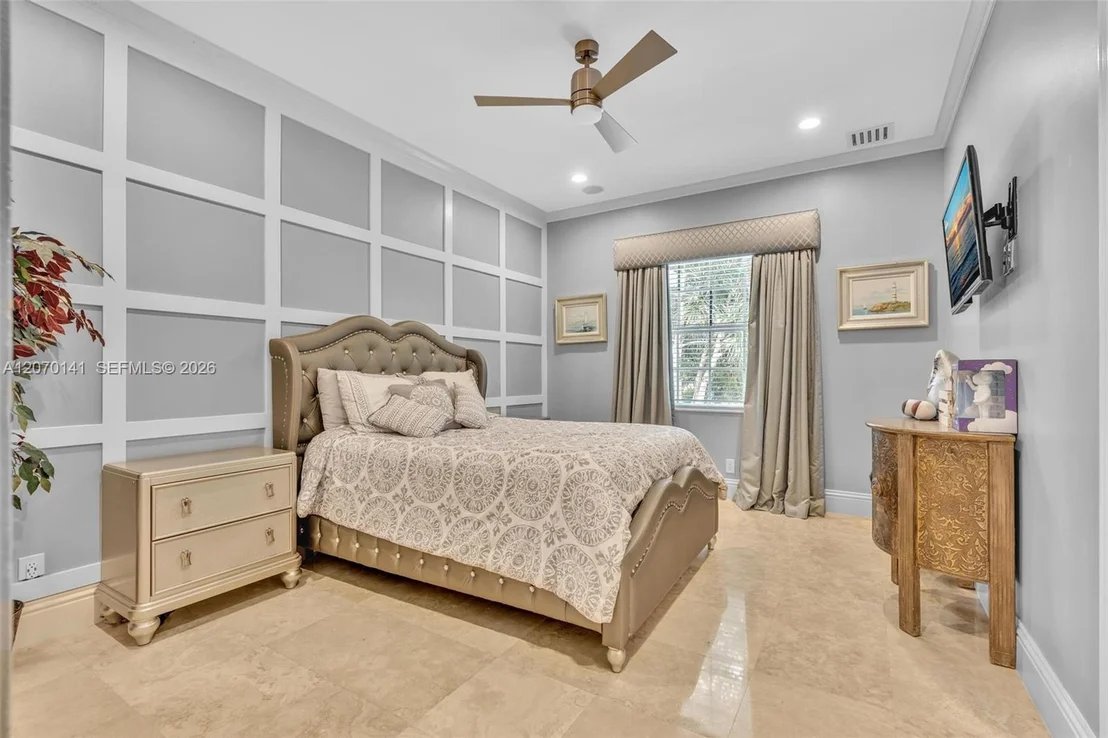 Photo of 3828 Pine Lake Dr