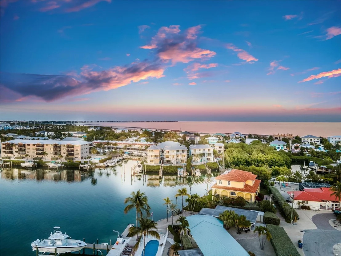 Photo of 443 Sombrero Beach Rd