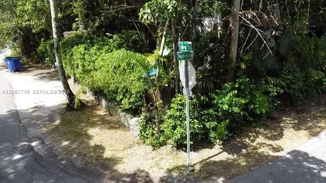Photo of 3564 Linden Ln