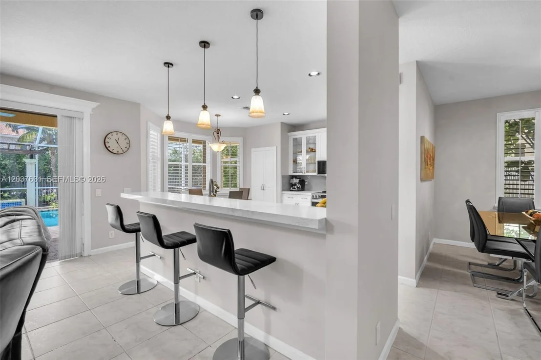 Photo of 4110 Laurel Ridge Cir