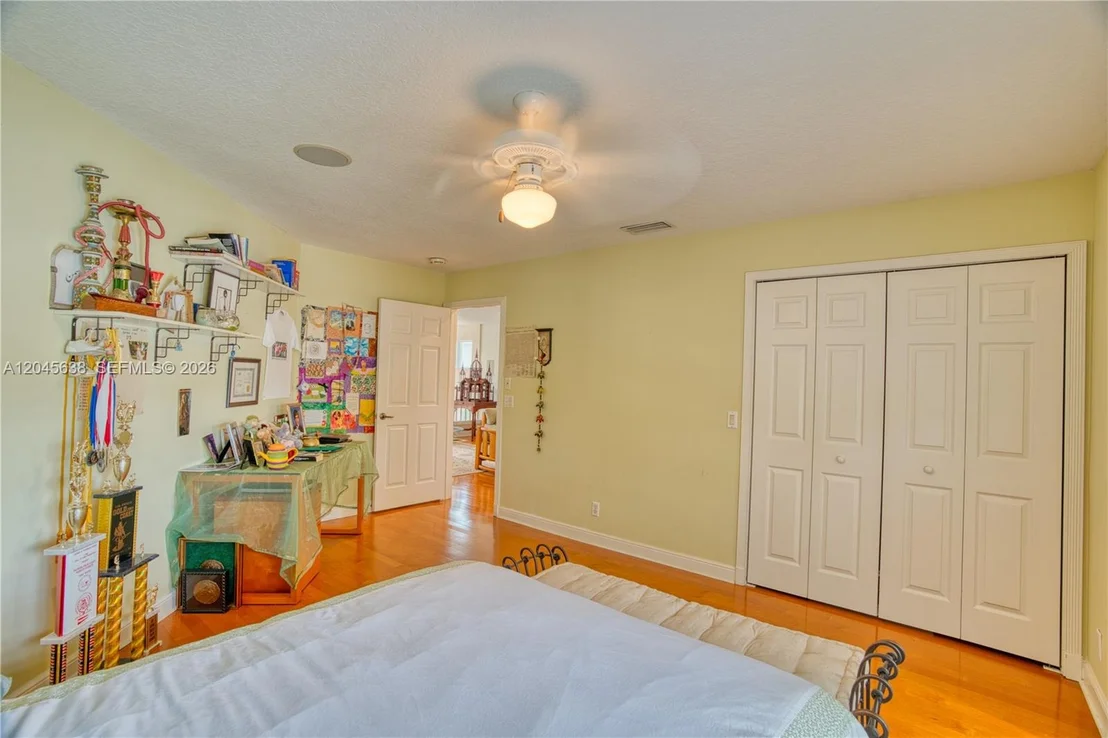 Photo of 1207 General Pointe Trce