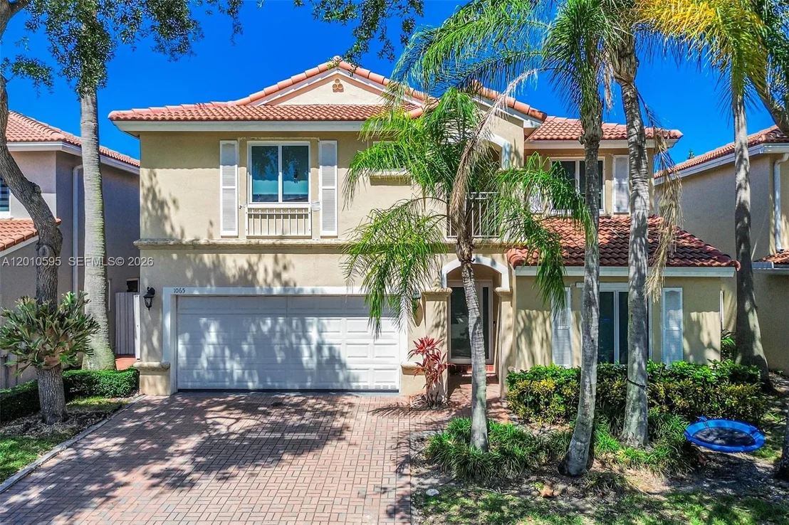 Photo of 1065 Weeping Willow Way