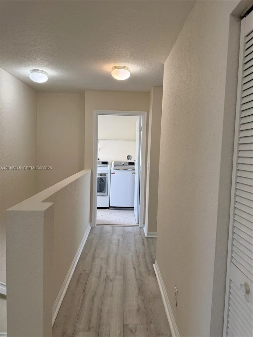 Photo of 4550 SE Graham Dr