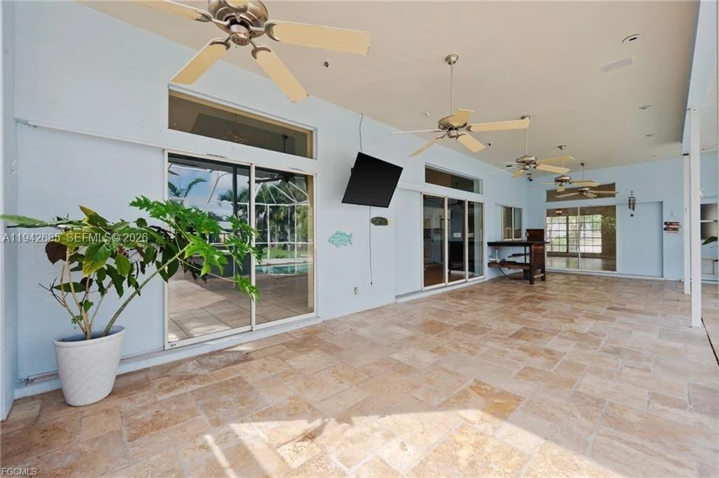 Photo of 1981 Carbonata Drive
