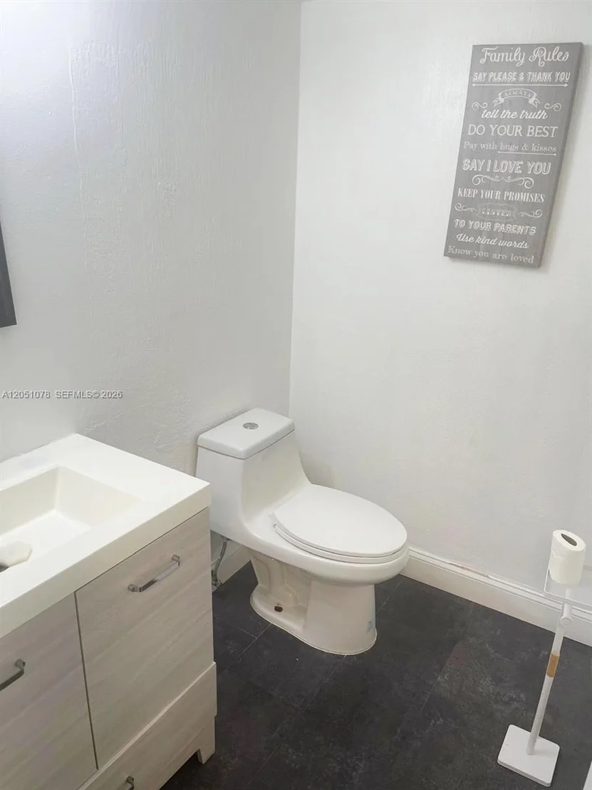 Photo of Unit 109 at 