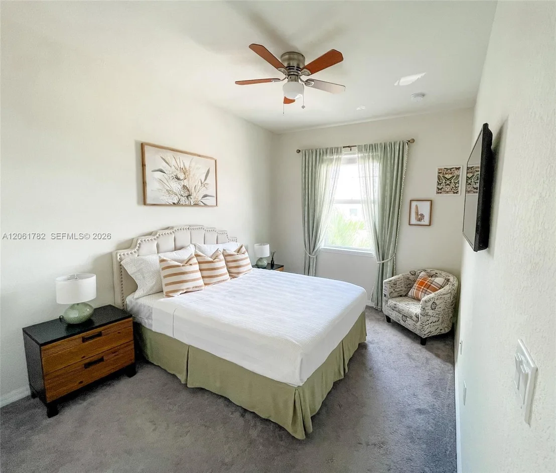 Photo of Unit 2 at 5100 Eucalyptus Dr