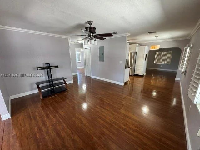 Photo of 740 SE 4th Pl