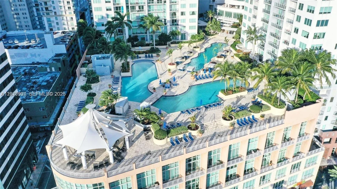 Photo of Unit 3106 at 244 Biscayne Blvd