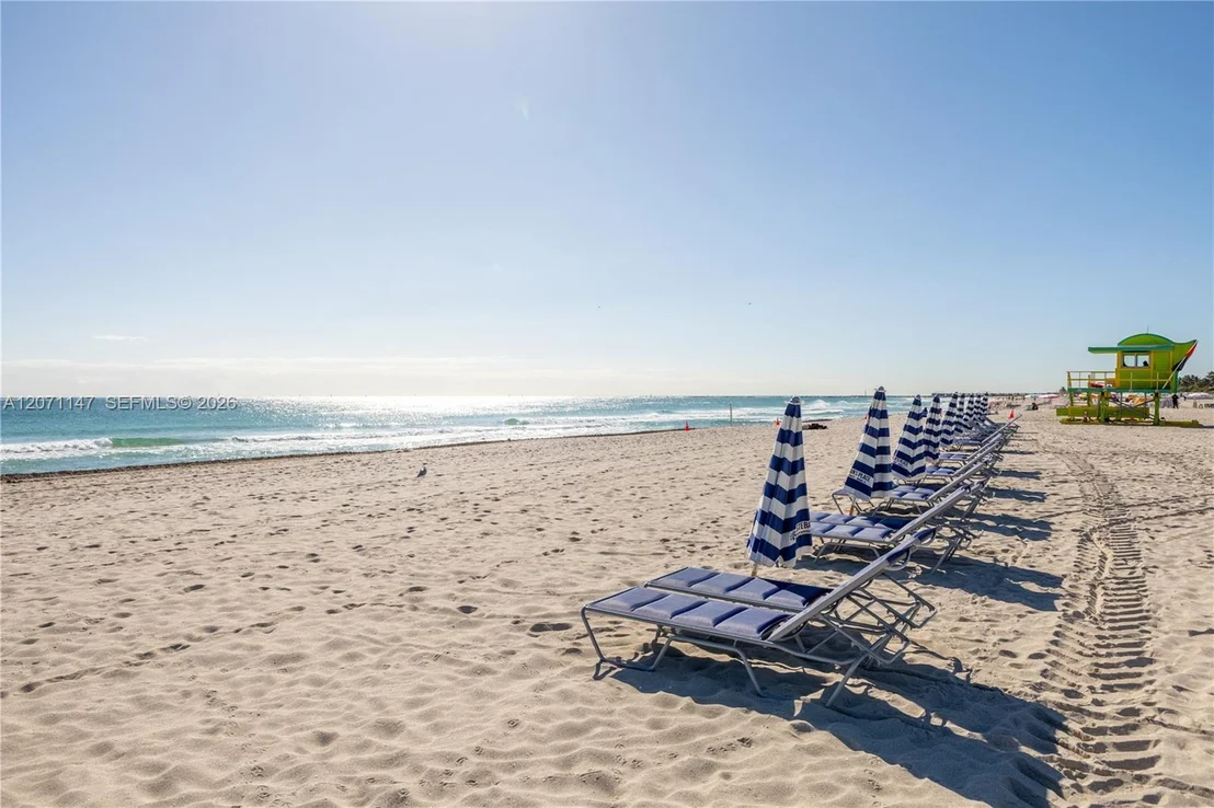 Photo of Unit 607 at 401 Ocean Dr