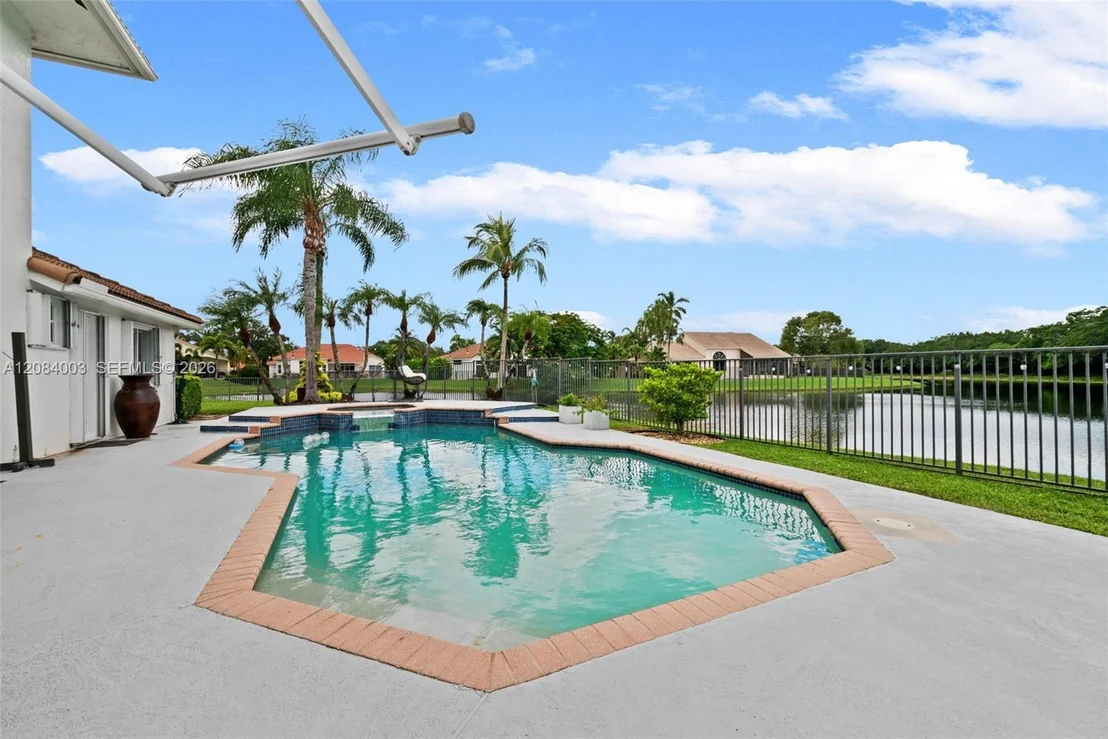 Photo of 3249 Muirfield