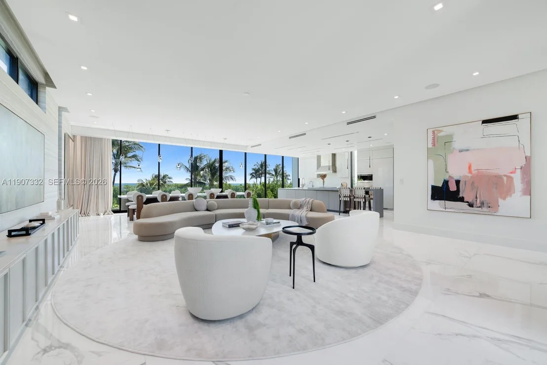 Photo of 7845 Atlantic Way