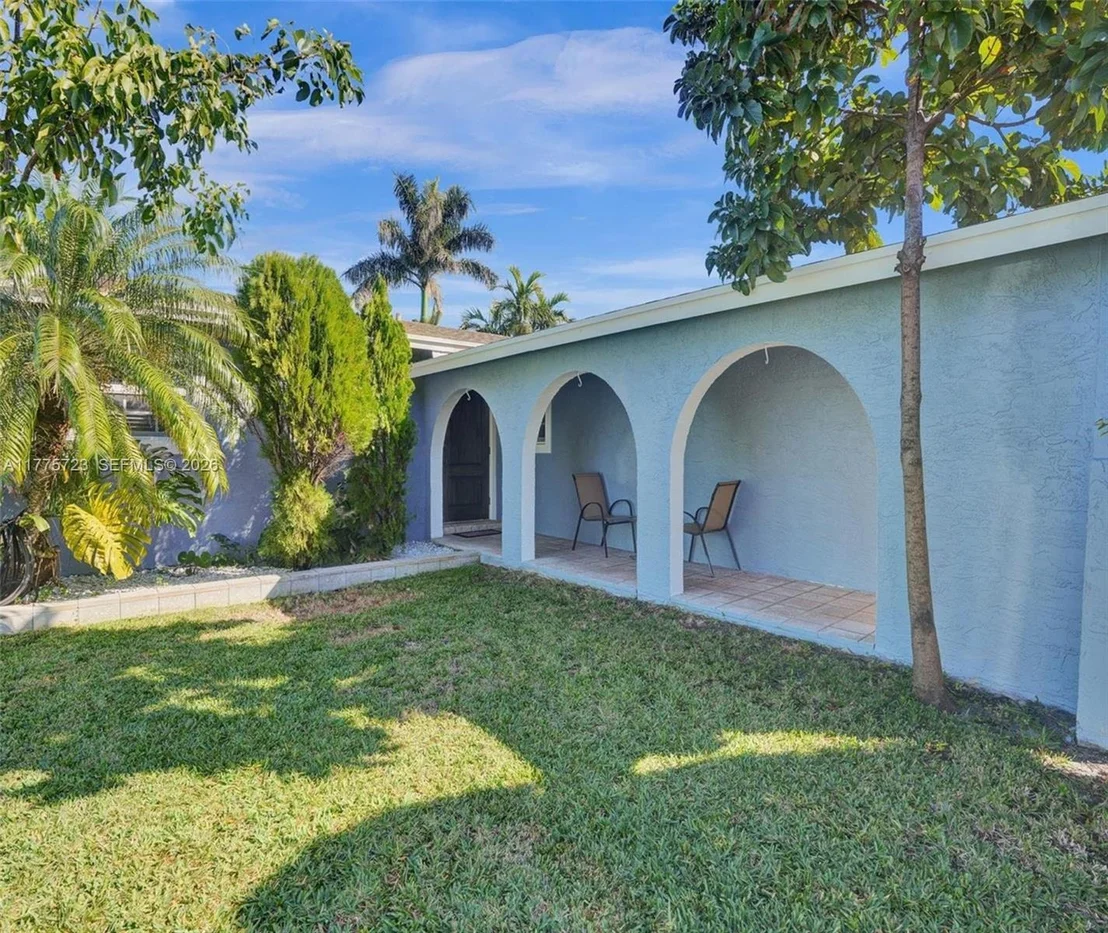 Photo of 217 SE 5th St