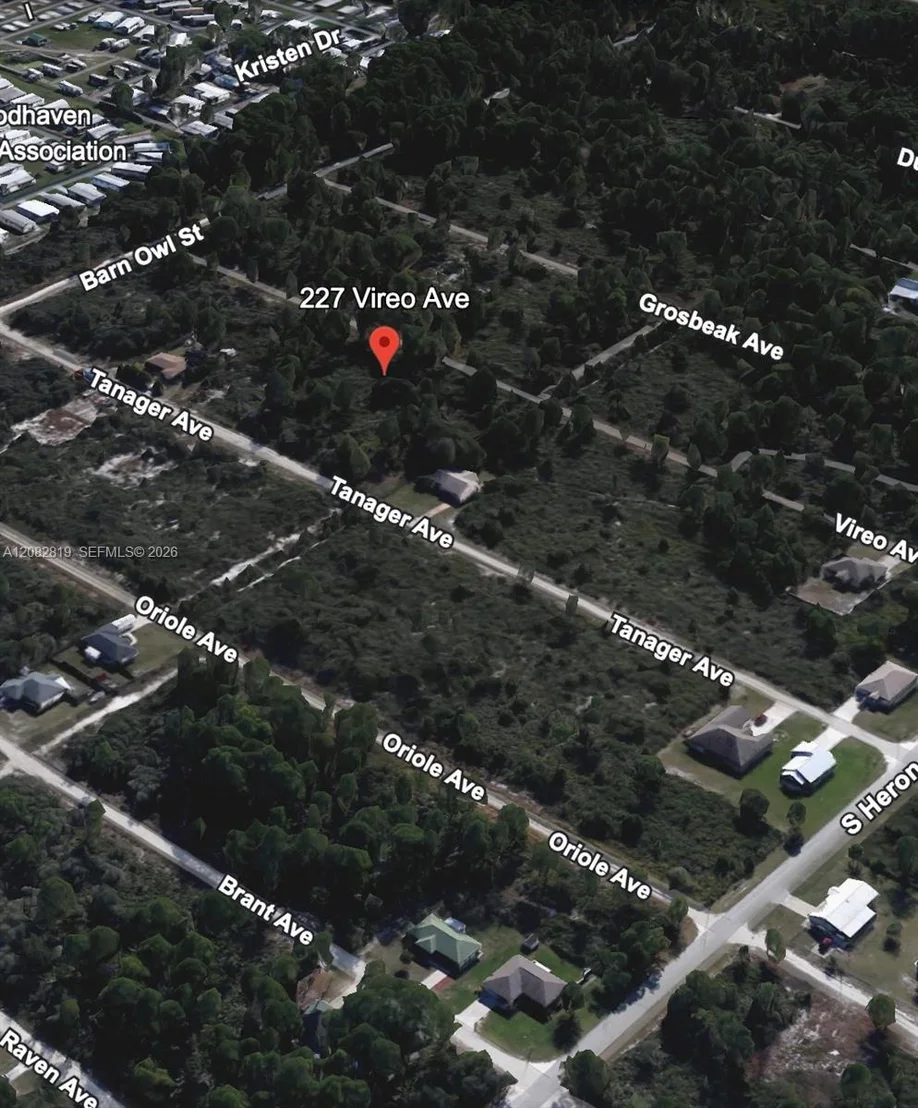 Photo of 227 Vireo Ave