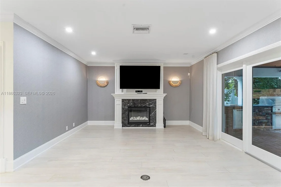 Photo of 746 Marble Ct
