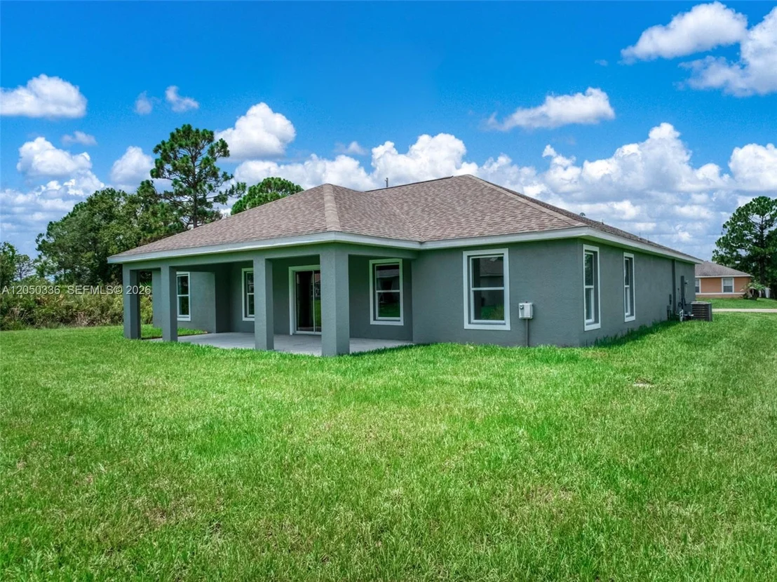 Photo of 5618 Cortez Blvd.