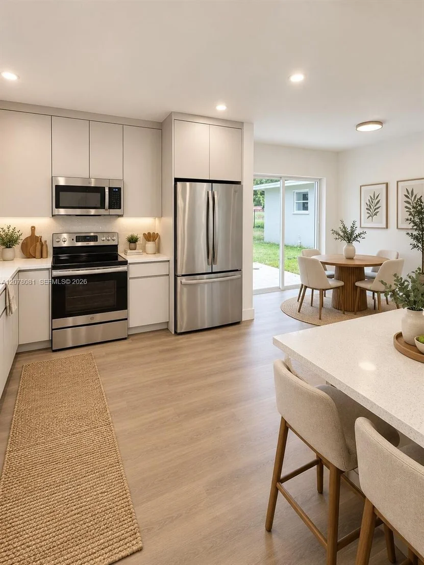 Photo of 1115 W 51st Pl