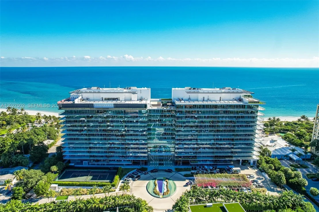 Photo of Unit LPH2N at 350 Ocean Dr