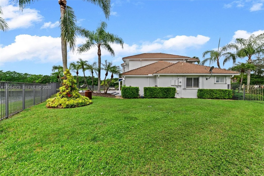 Photo of 3249 Muirfield