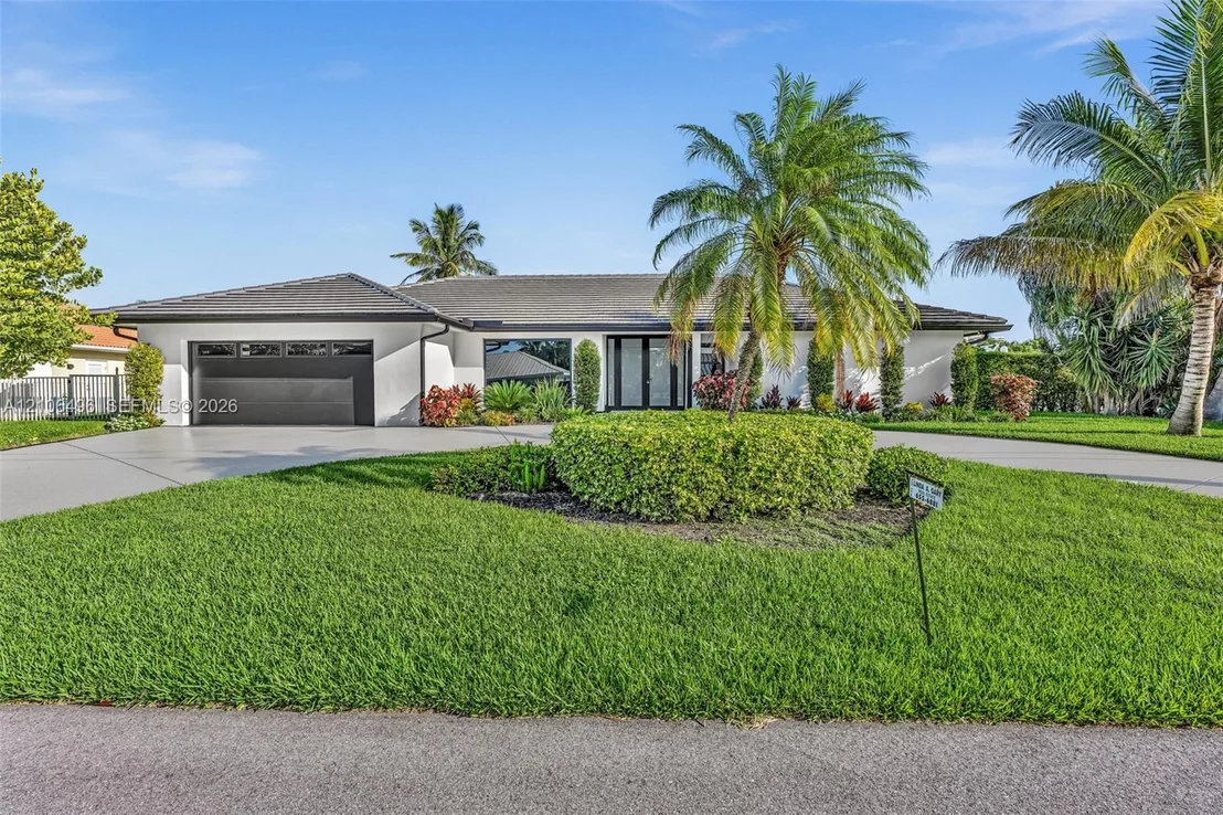 Photo of 1170 Fairview Ln