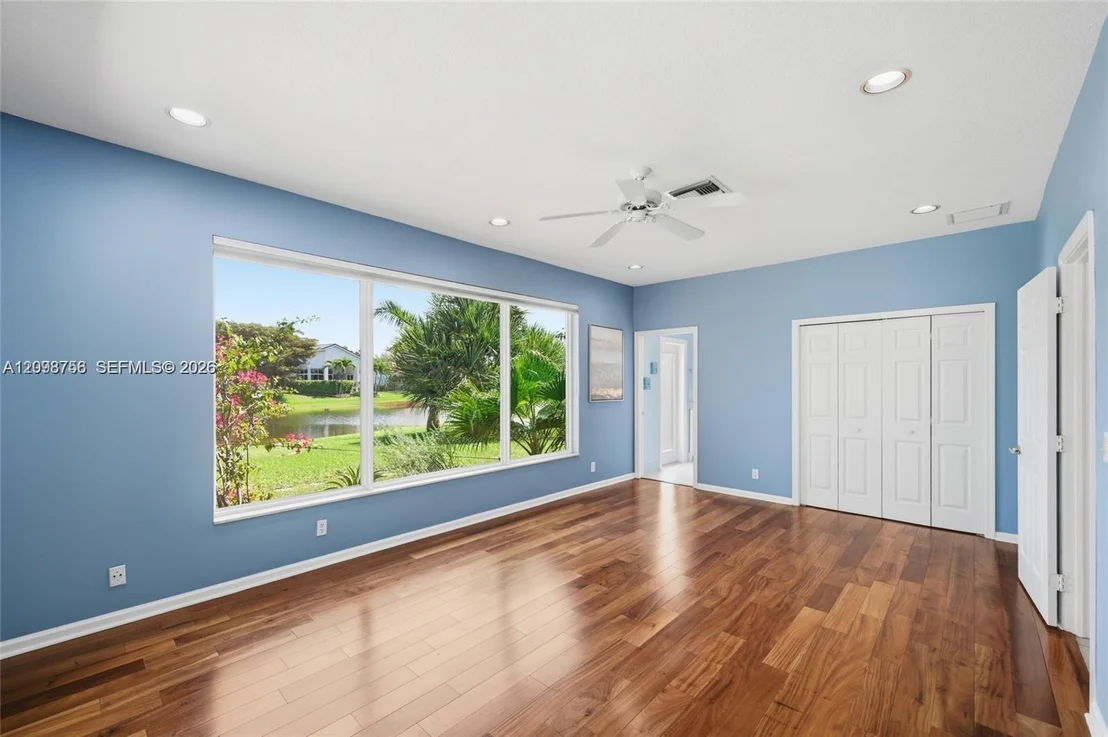 Photo of 158 Dockside Cir