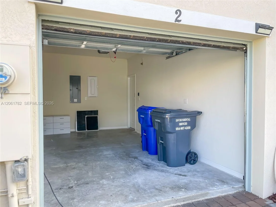 Photo of Unit 2 at 5100 Eucalyptus Dr