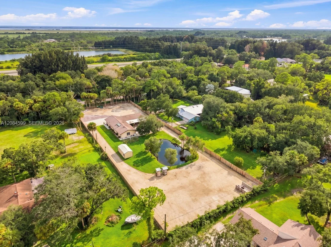 Photo of 1575 HARLOCK RD