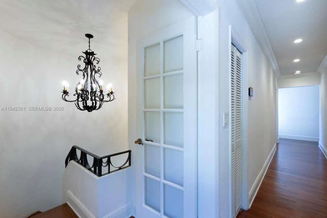 Photo of 360 SW 28th Rd