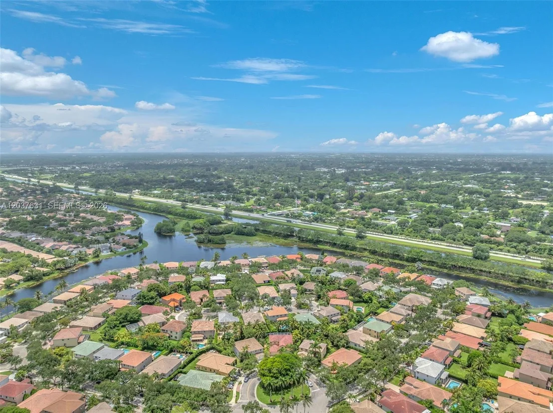 Photo of 4110 Laurel Ridge Cir