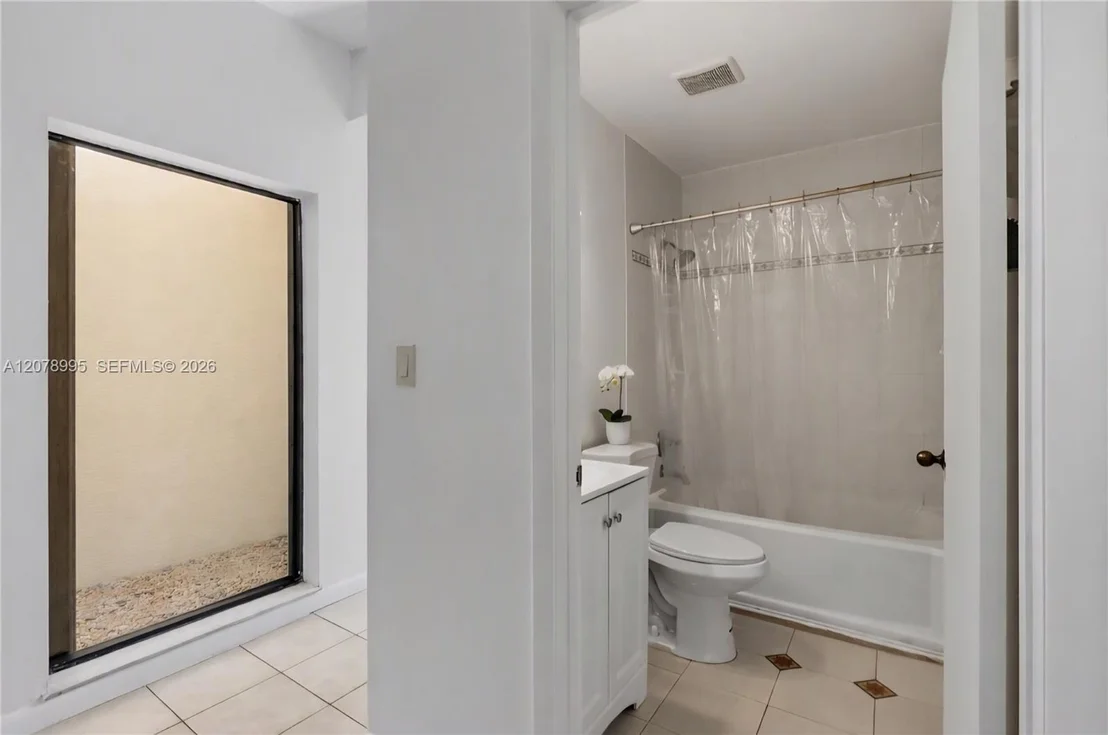 Photo of 6633 NW 176th Ter