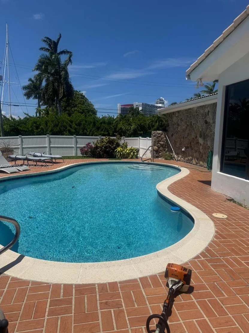 Photo of 600 Hibiscus Dr