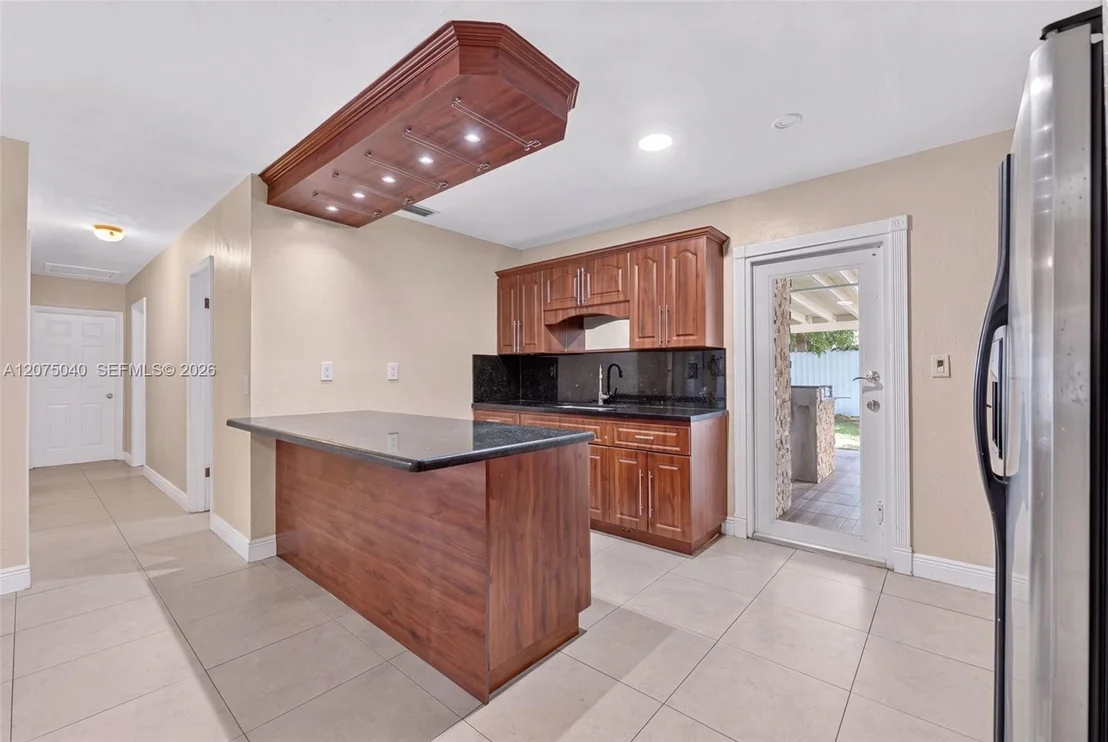 Photo of 15850 NW 18th Pl
