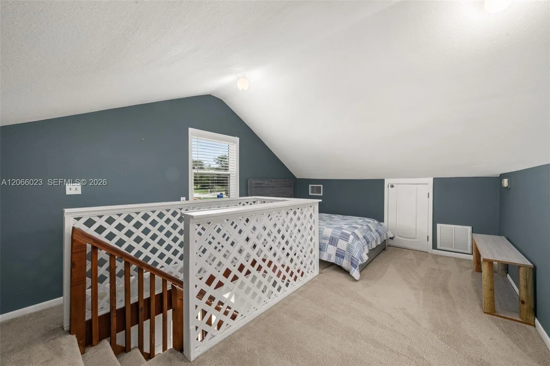 Photo of 137 McCoy Dr