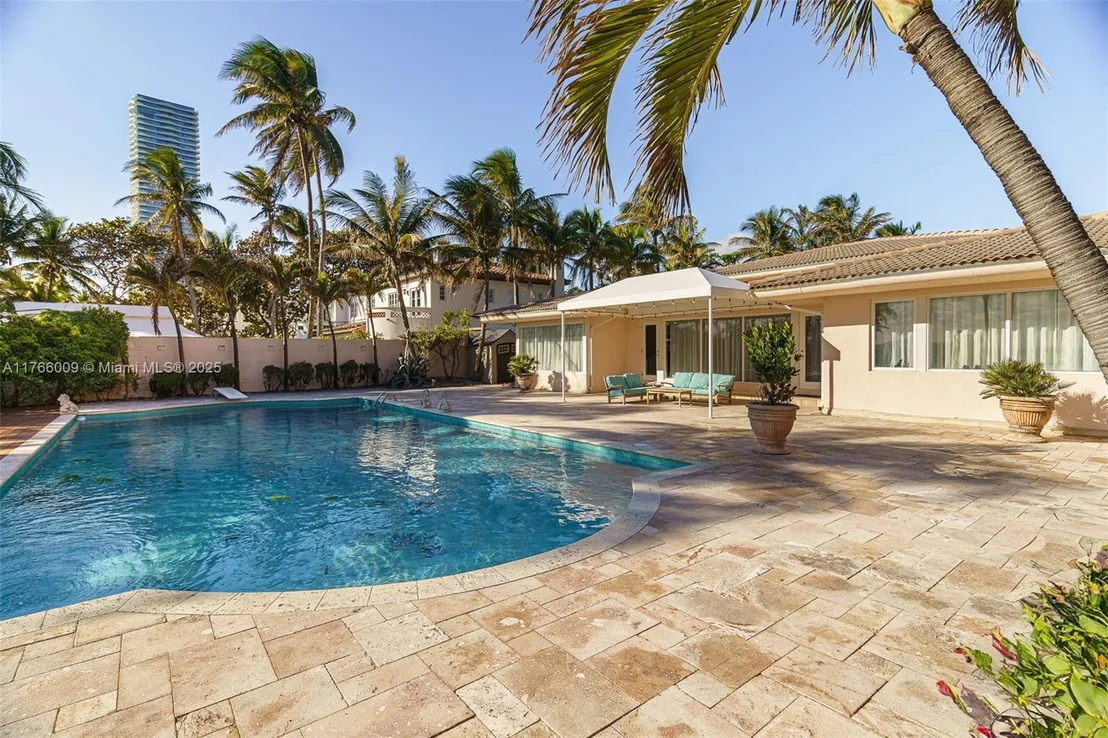 Photo of 205 Ocean Blvd