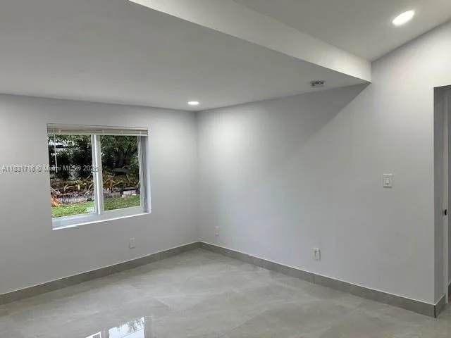 Photo of 42 SE 10th Ter