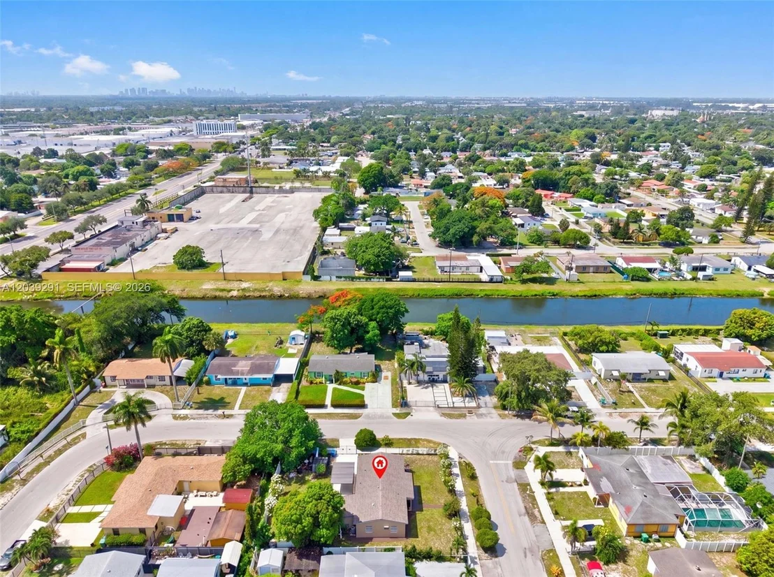 Photo of 15535 NW 27th Pl