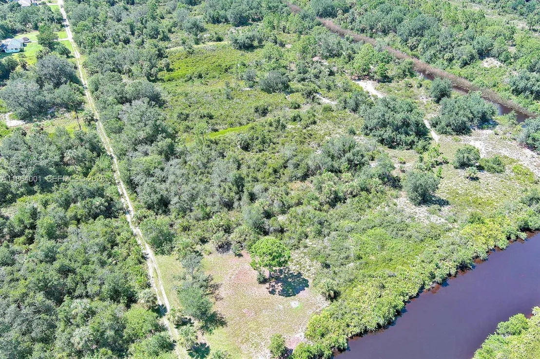 Photo of 1353 Wallaroo Ct