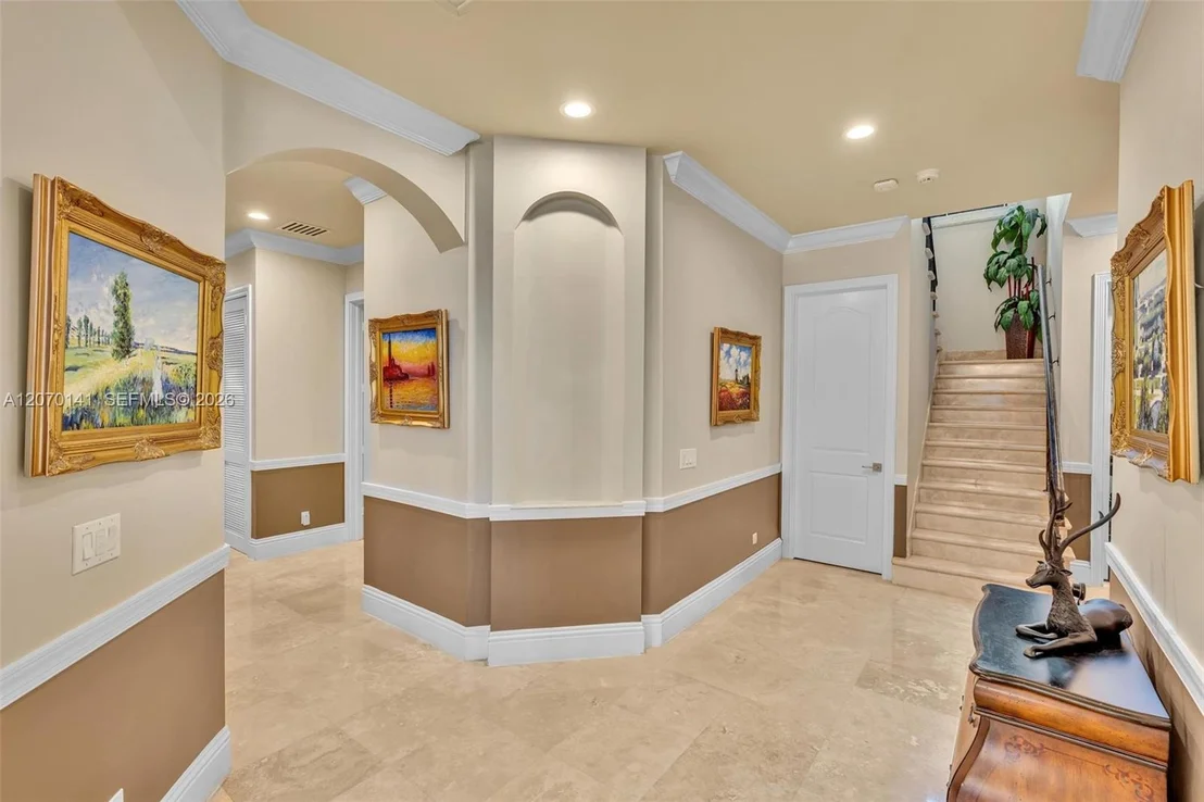 Photo of 3828 Pine Lake Dr