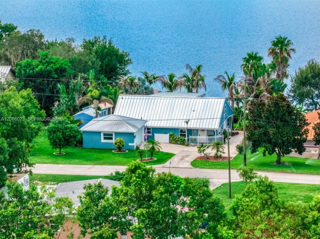 Photo of 137 McCoy Dr