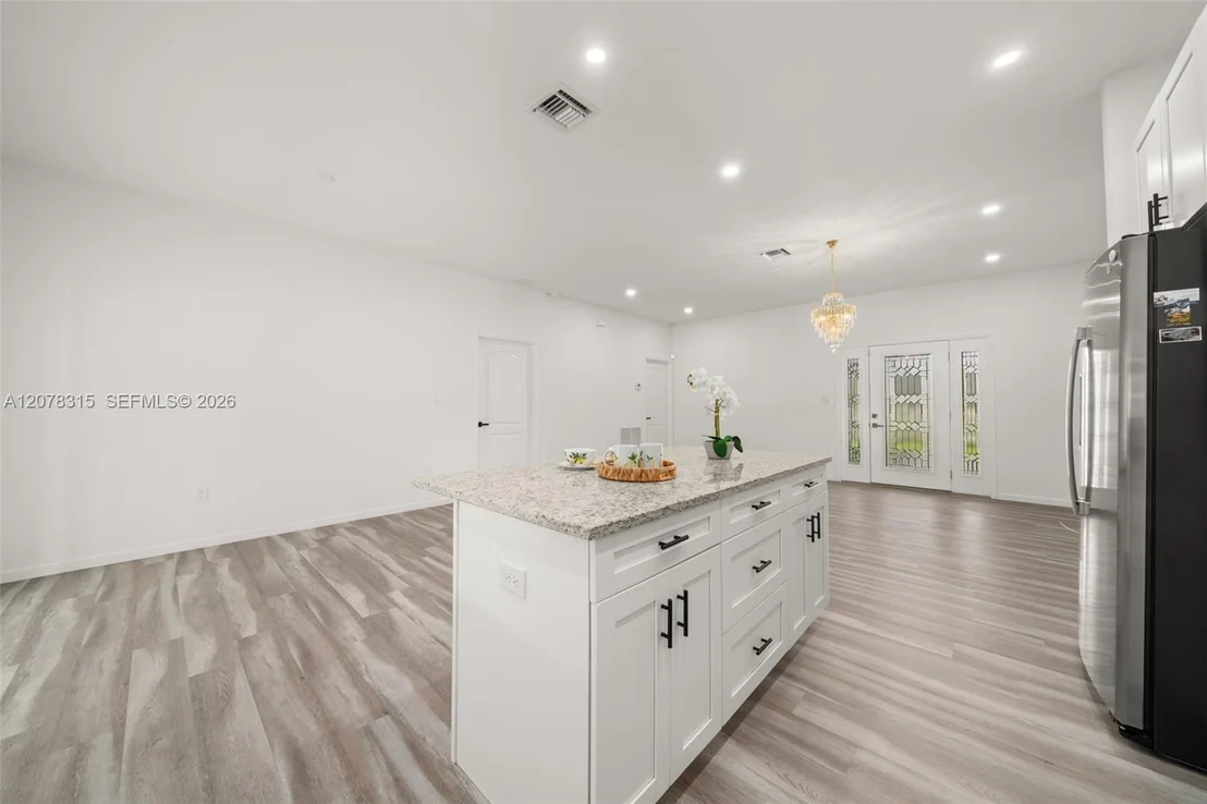 Photo of 4225 Cortez BLvd.